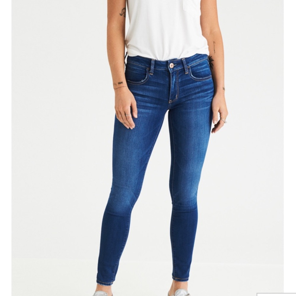 American Eagle Size 6 extra long super soft jeans